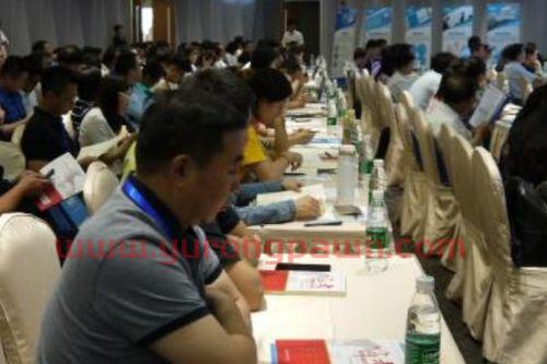 金融学专业毕业能考什么证(金融学毕业可以考什么类型的公务员)